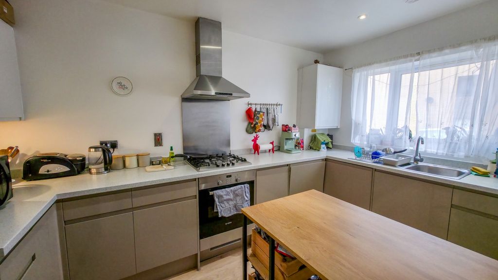 Property photo 2 of 22 20251105_131250