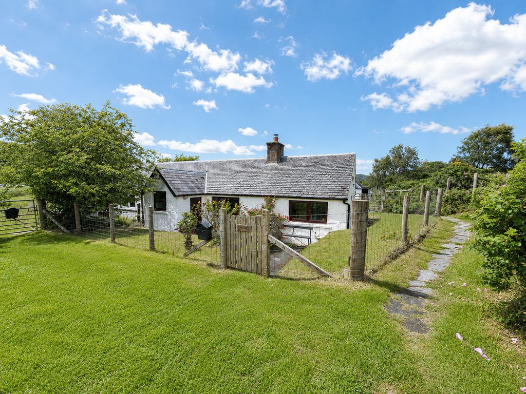 Property photo 3 of 35