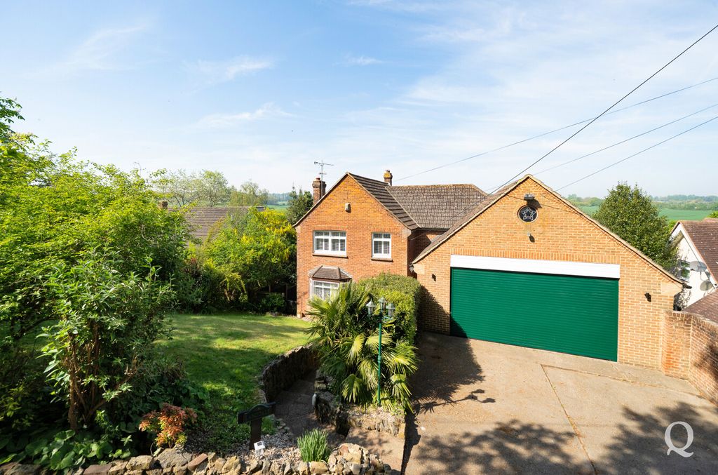 Property photo 1 of 36 F80A3E98-2F28-432...