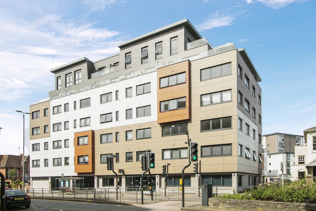 Property photo 3 of 14 Photography