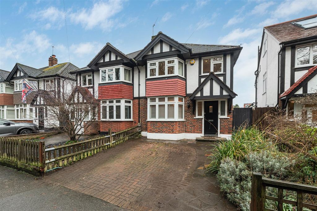 Property photo 1 of 15 29_66438.Jpg