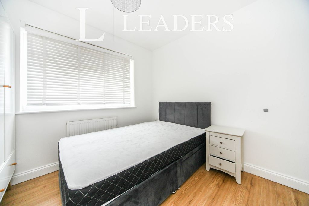Property photo 1 of 12 1