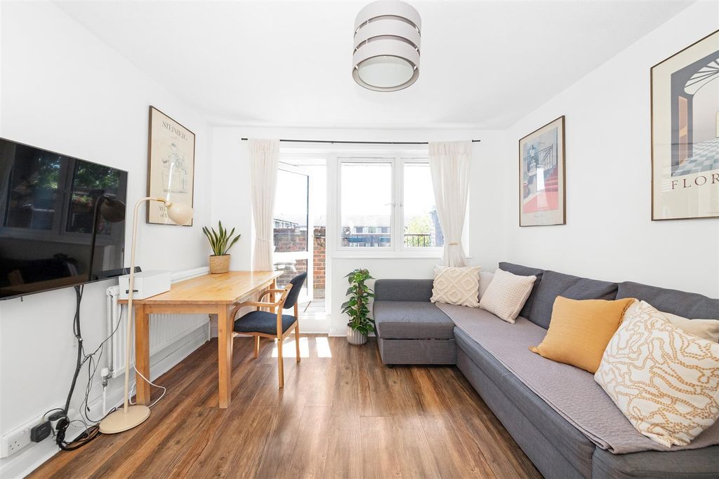 Property photo 3 of 13 Img_5616-1.Jpg