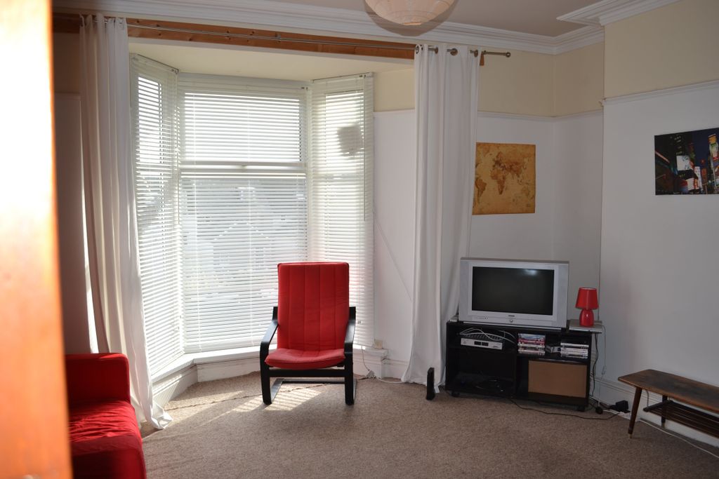 Property photo 1 of 5 1007725