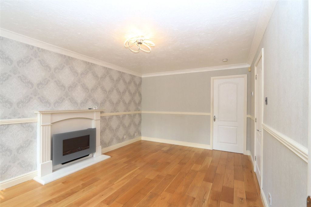 Property photo 2 of 15 Living Room