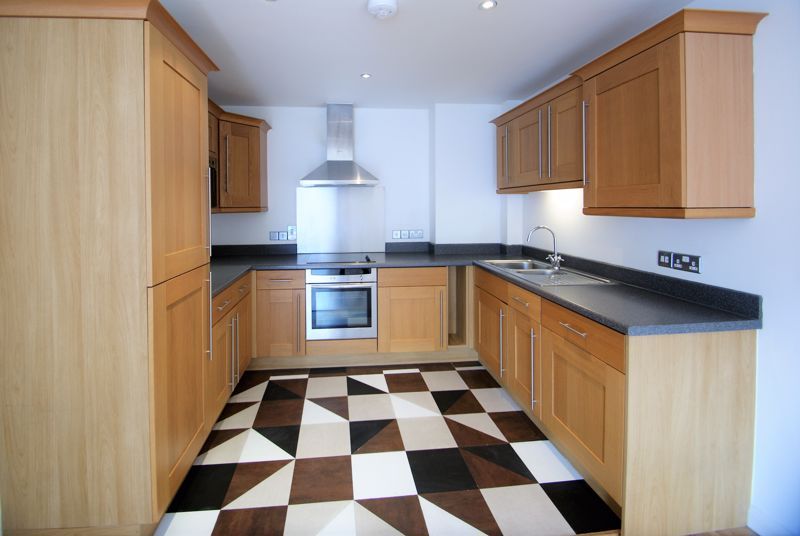 Property photo 2 of 6 Photo 3