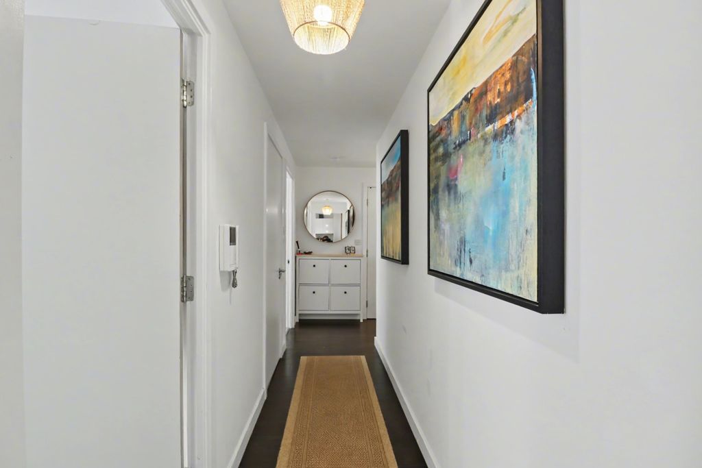 Property photo 3 of 10 Img_3114