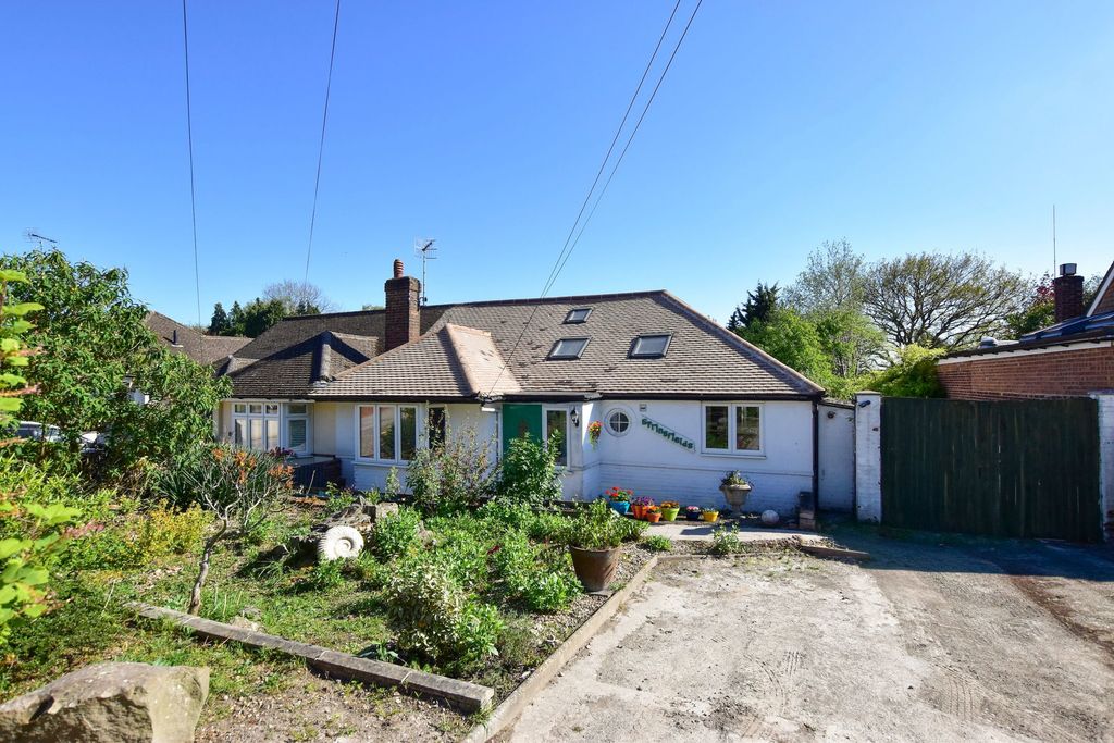 Property photo 1 of 27