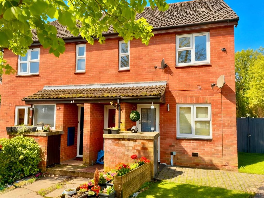 Property photo 1 of 5