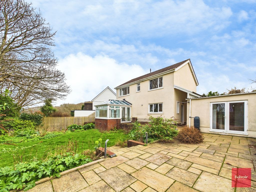 Property photo 2 of 49