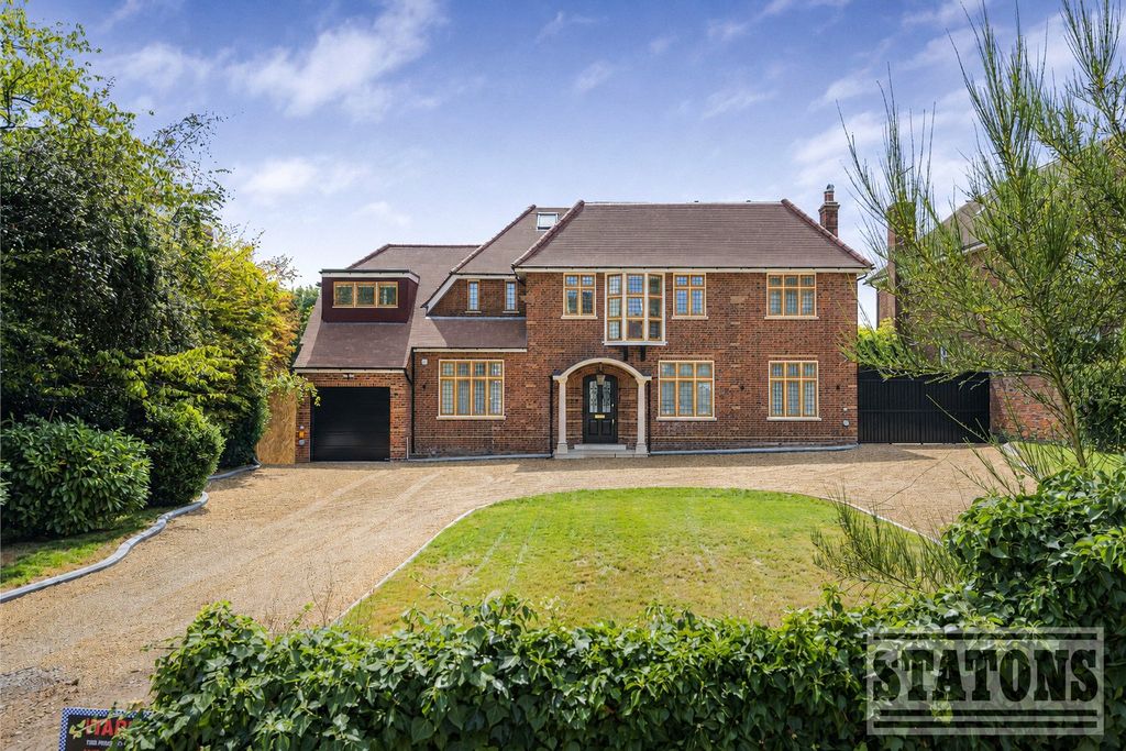 Property photo 1 of 41 Picture No. 87