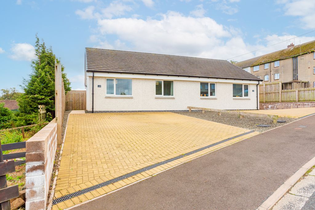 Property photo 1 of 22 External Front