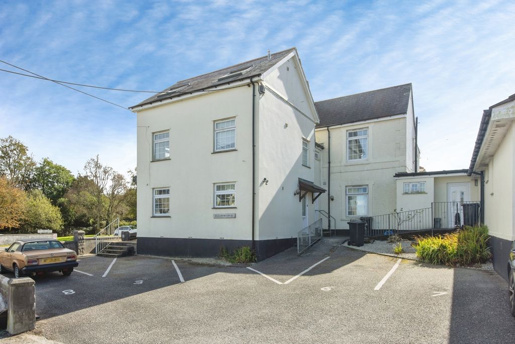 Property photo 1 of 12 Pbox-Img.Jpg