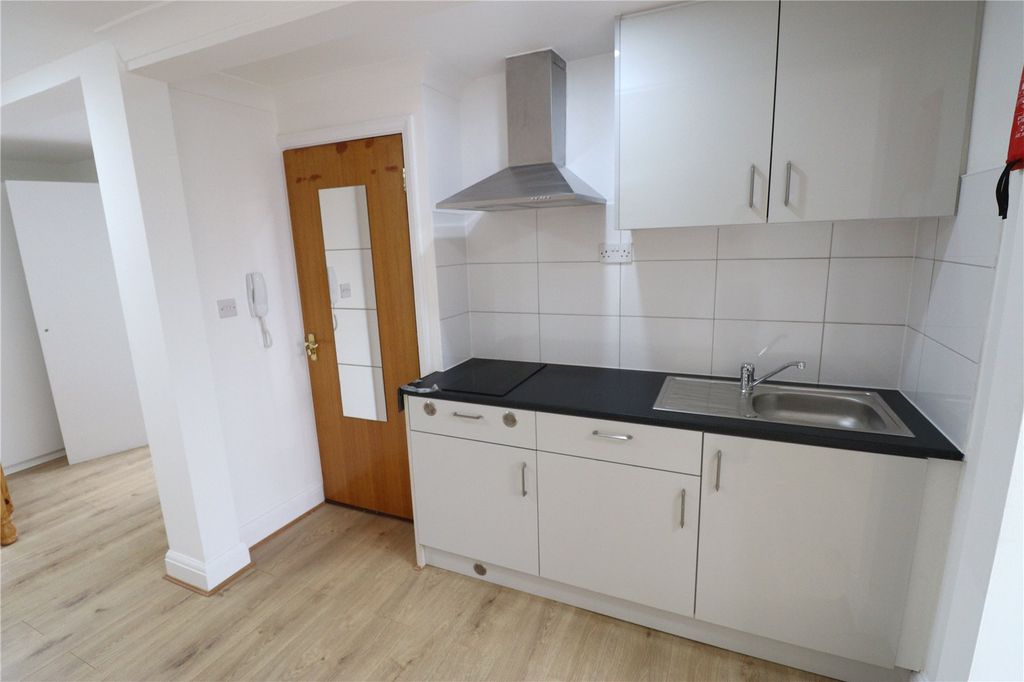 Property photo 2 of 5 Picture No. 02