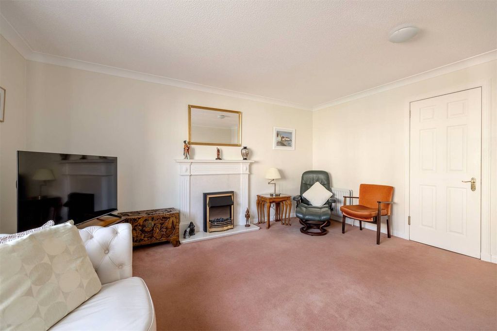 Property photo 3 of 20 Picture No. 07