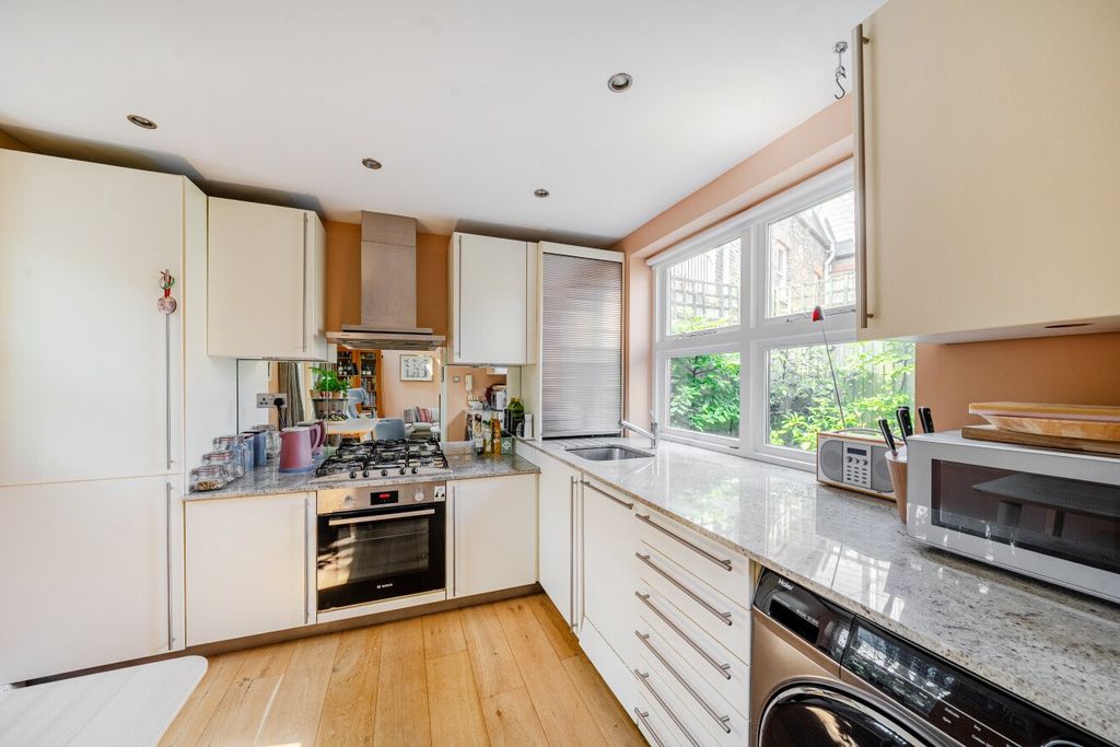 Property photo 3 of 14 Picture No. 35