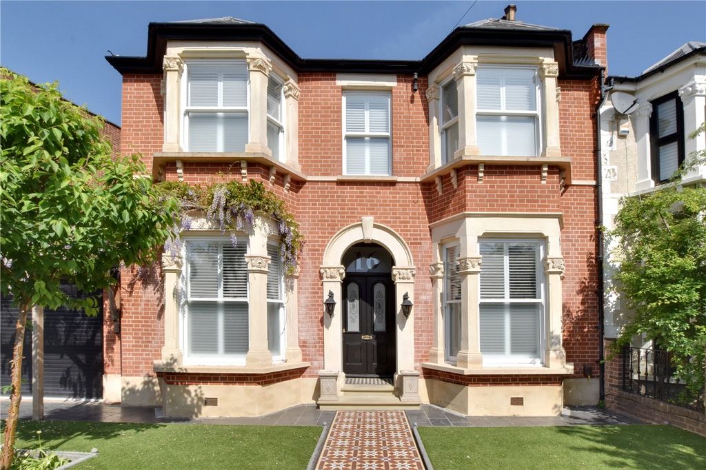 Property photo 1 of 21 Picture No. 39