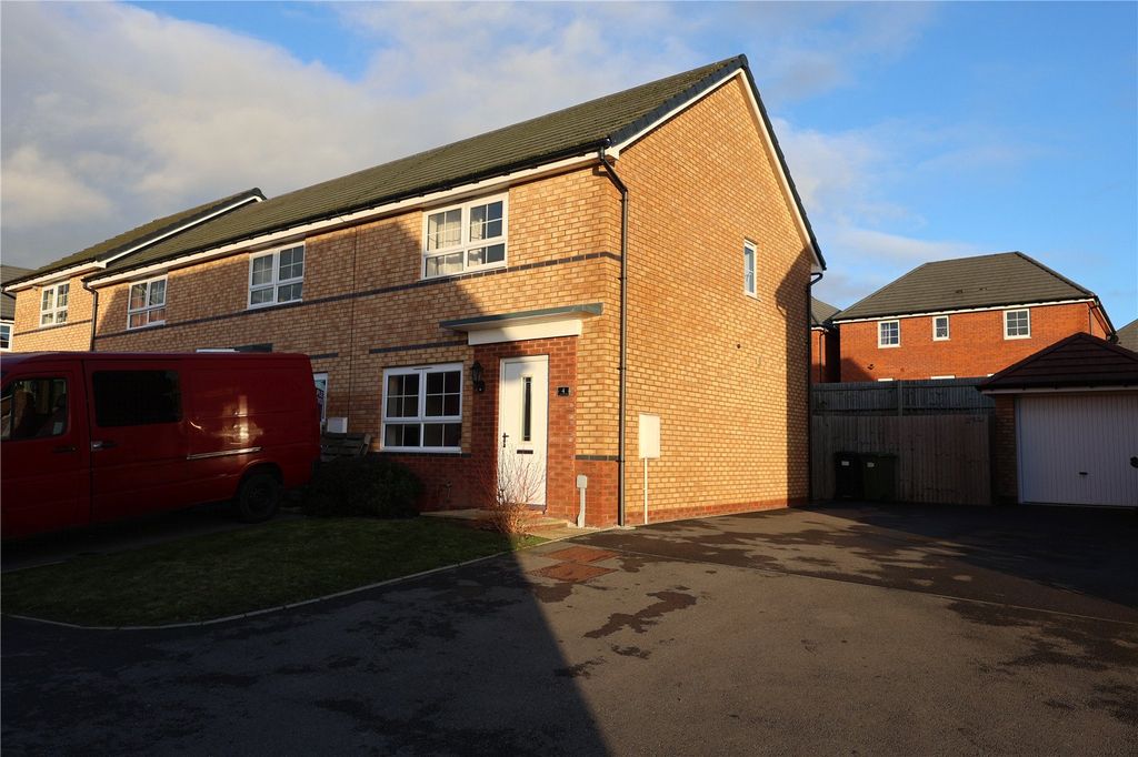 Property photo 1 of 17 Picture No. 01