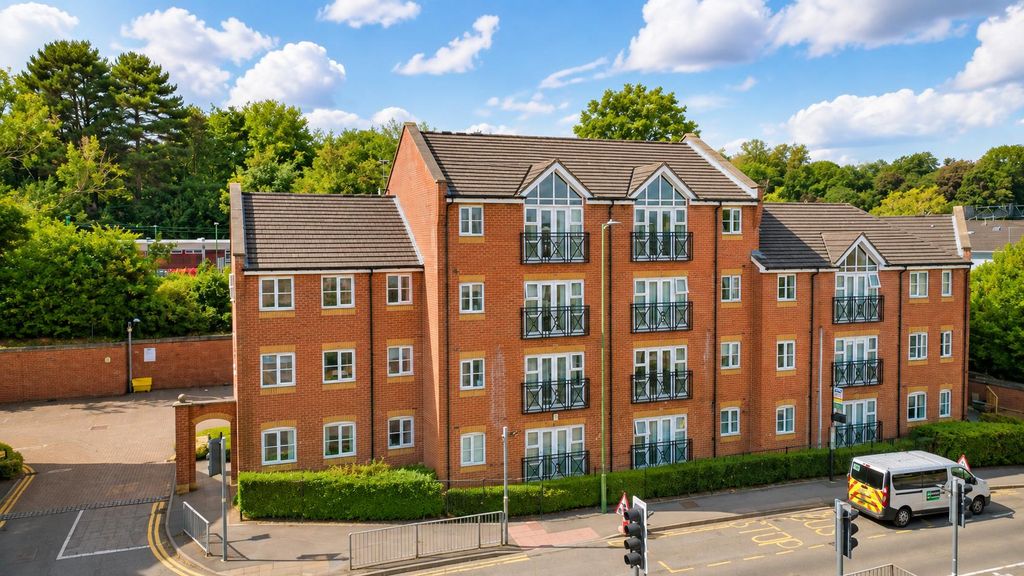 Property photo 1 of 7 17A5F6d1-d49B-4B9A-B5d9-F99Edefa31Ac.Png
