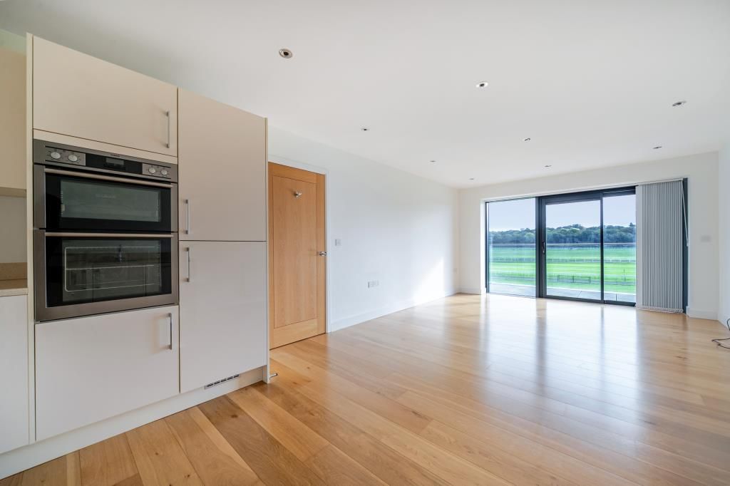 Property photo 3 of 19 Kitchen/Living Room