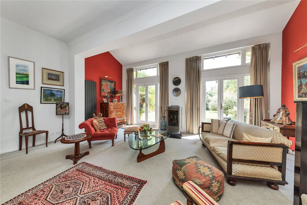 Property photo 3 of 28 Picture No. 33