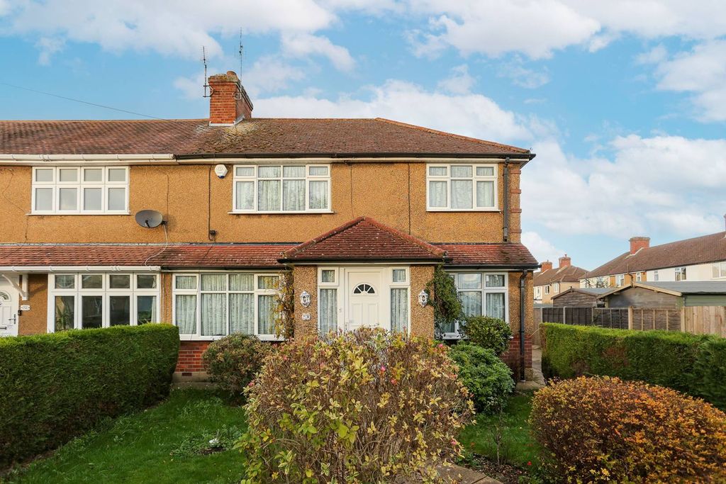 Property photo 2 of 34