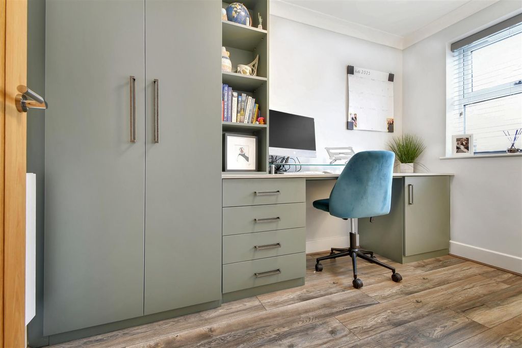 Property photo 3 of 32 Home Office