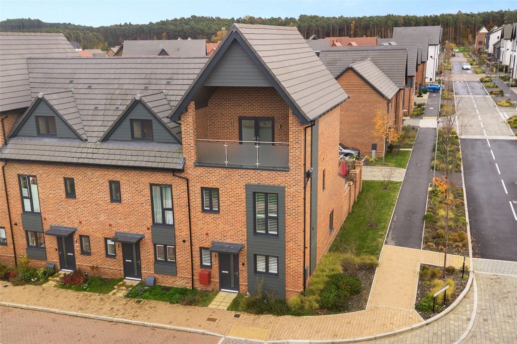 Property photo 1 of 16 Picture No. 04