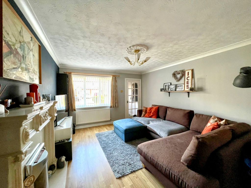 Property photo 3 of 9