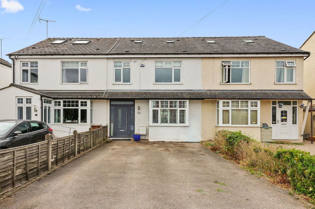 Property photo 2 of 24