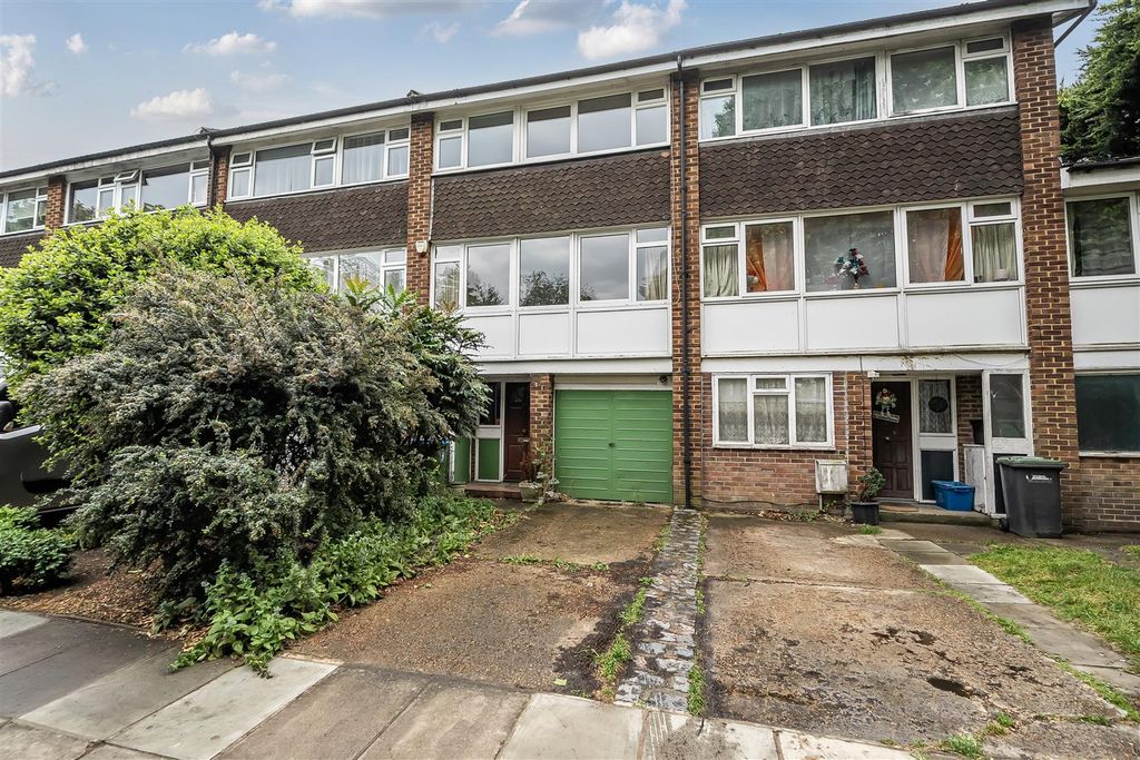 Property photo 1 of 19