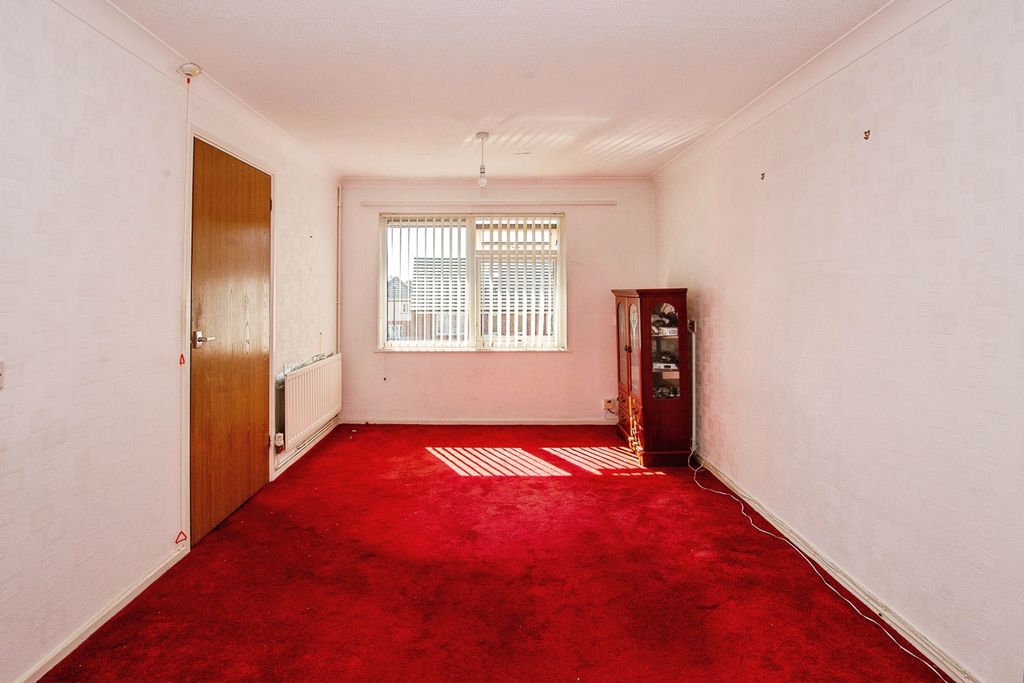 Property photo 2 of 9 Living Room