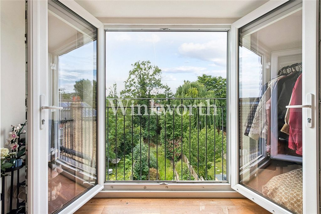 Property photo 3 of 14 Picture No. 36