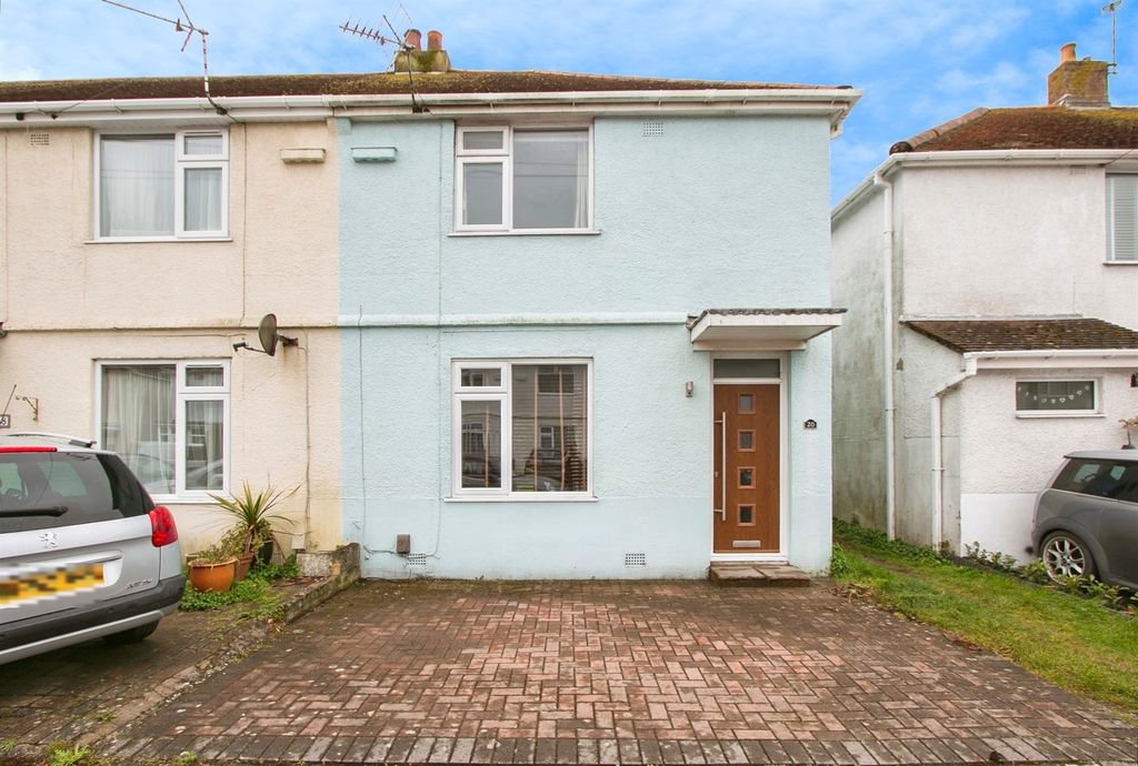 Property photo 1 of 20