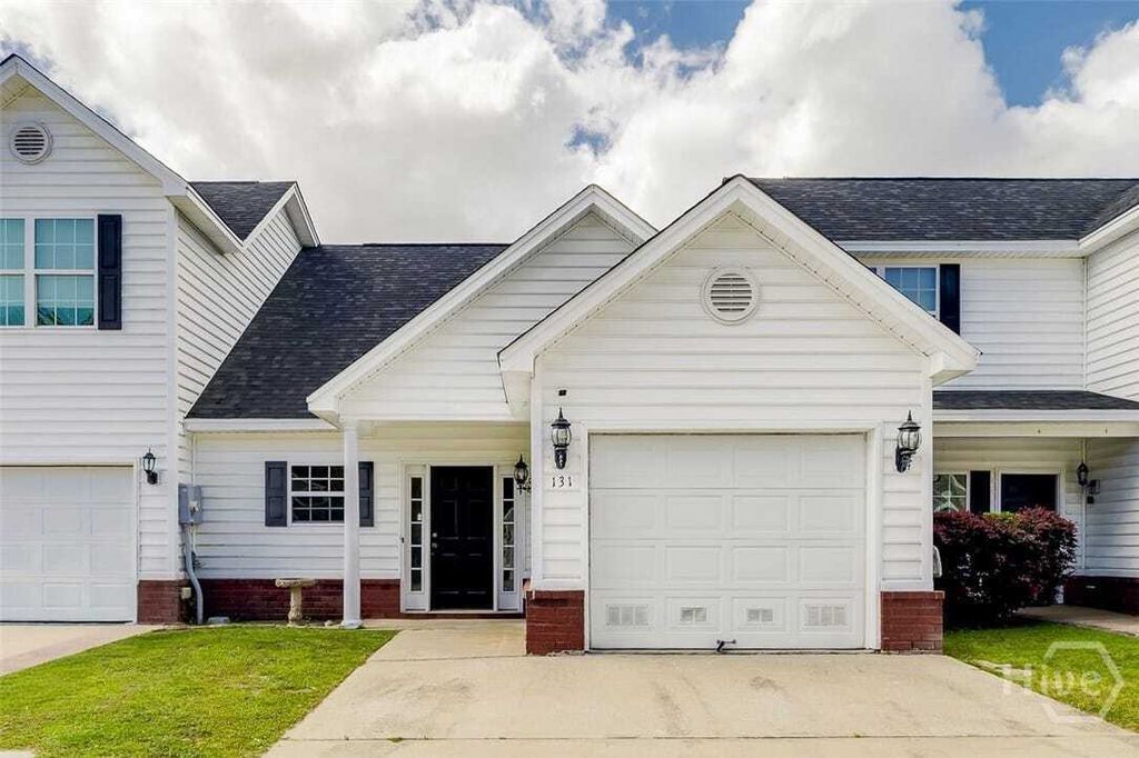 Property photo 1 of 26