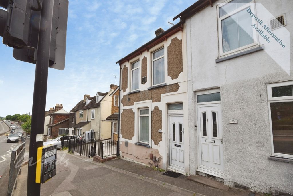 Property photo 1 of 11 Gads Hill Front