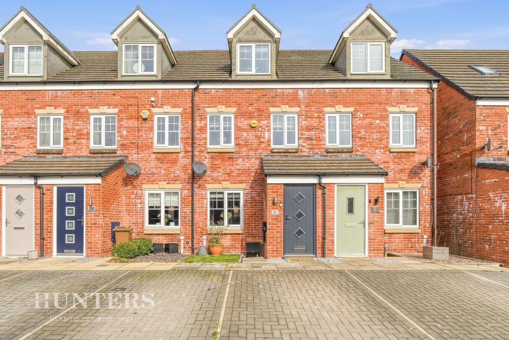 Property photo 1 of 23 Front External