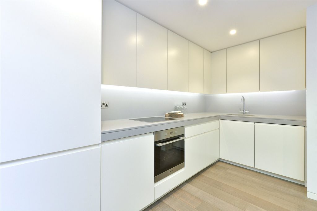 Property photo 2 of 15 Picture No. 25