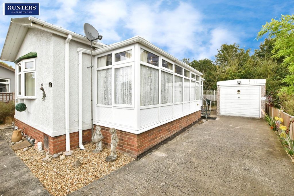 Property photo 3 of 18