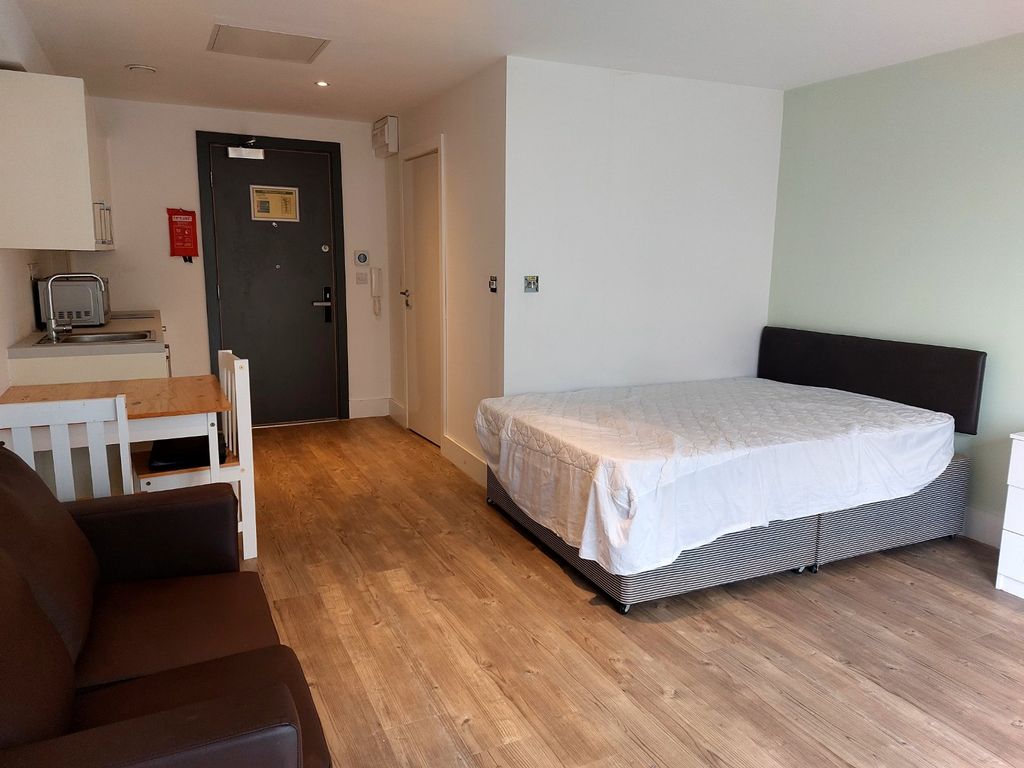 Property photo 3 of 11 Picture No. 08