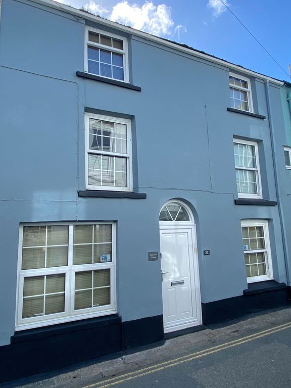 Property photo 1 of 21