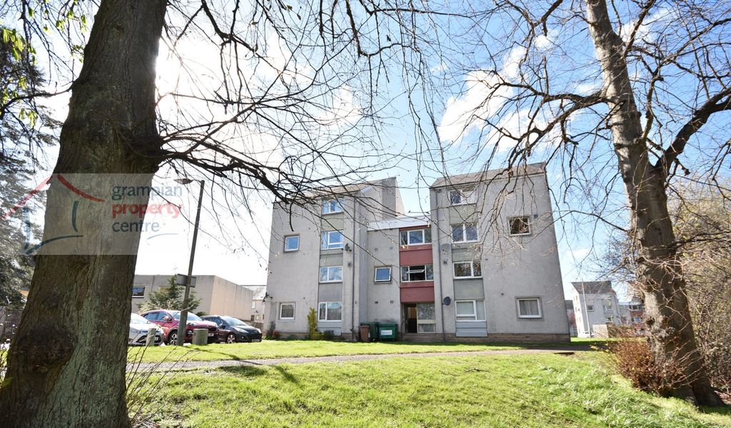 Property photo 1 of 13 Front 2.Jpg