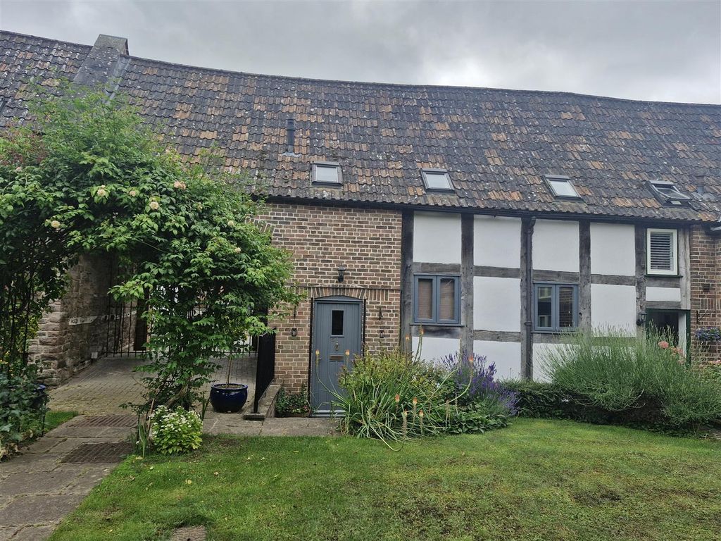 Property photo 1 of 25 Front.Jpg