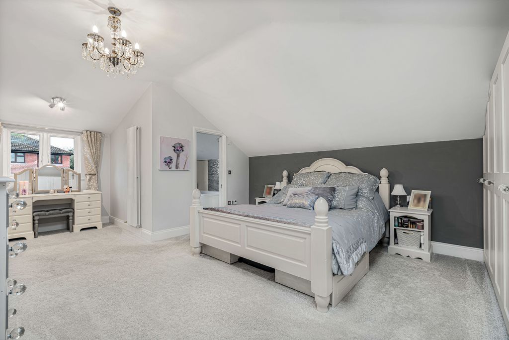 Property photo 1 of 20 15_69297