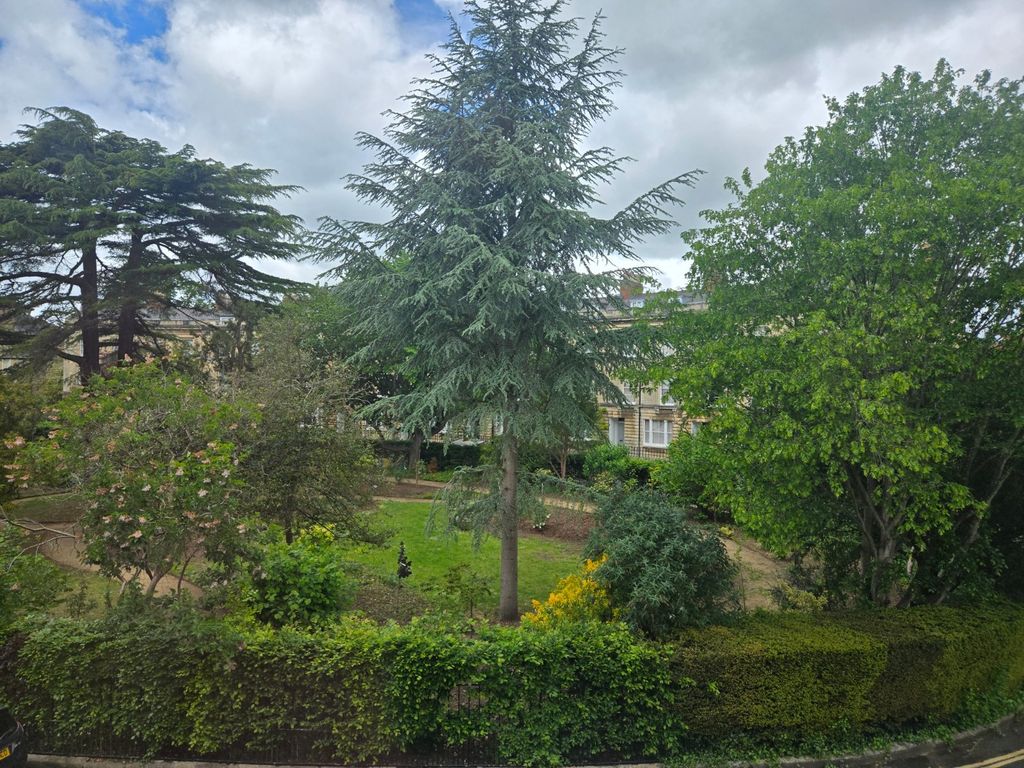 Additional image 15 of 4 bed end terrace house for salePark Town, Oxford OX2