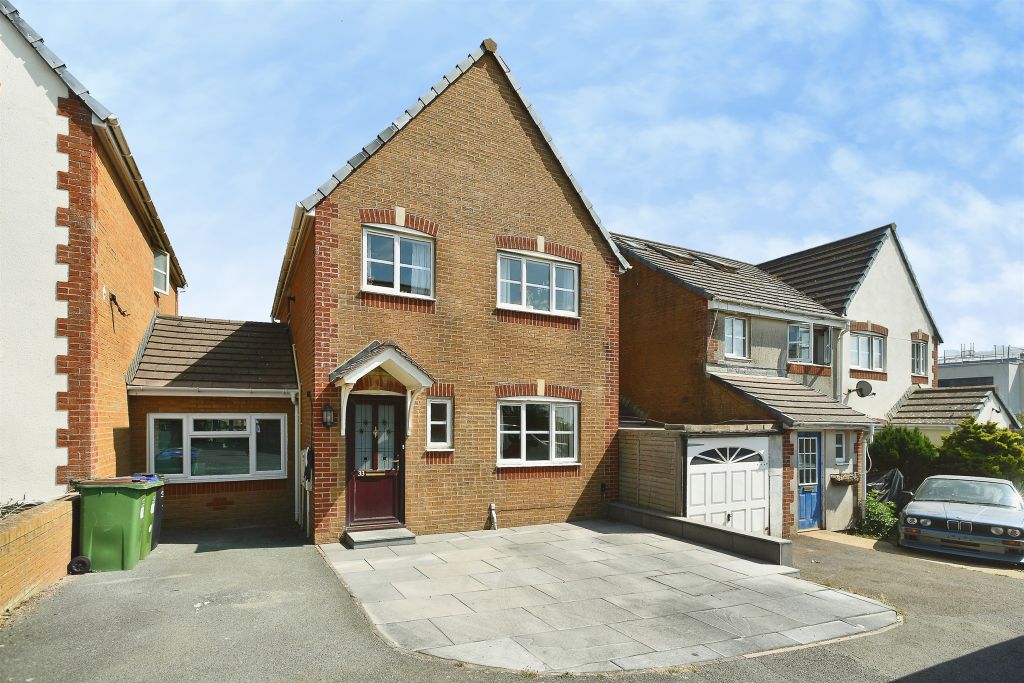 Property photo 1 of 26