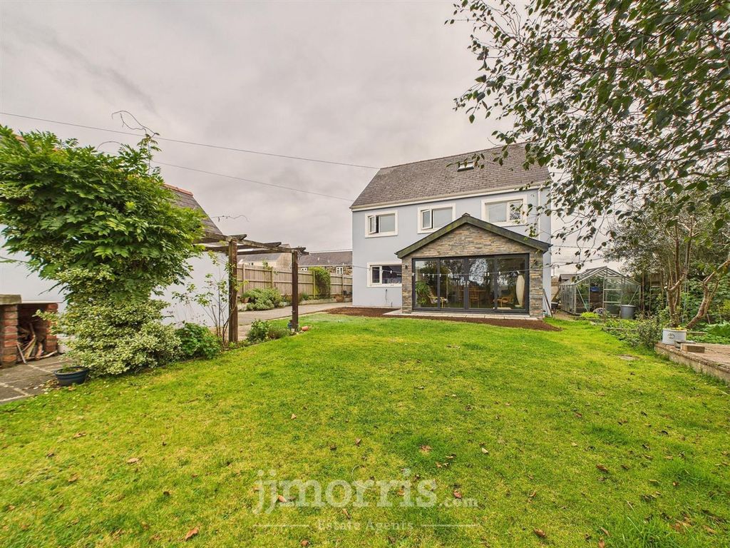 Property photo 3 of 51 Cam02122G0-Pr0370-Still050.Jpg