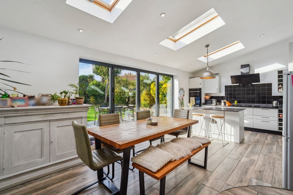 Property photo 3 of 22