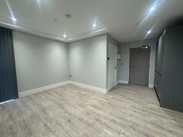 Property photo 2 of 15 Image