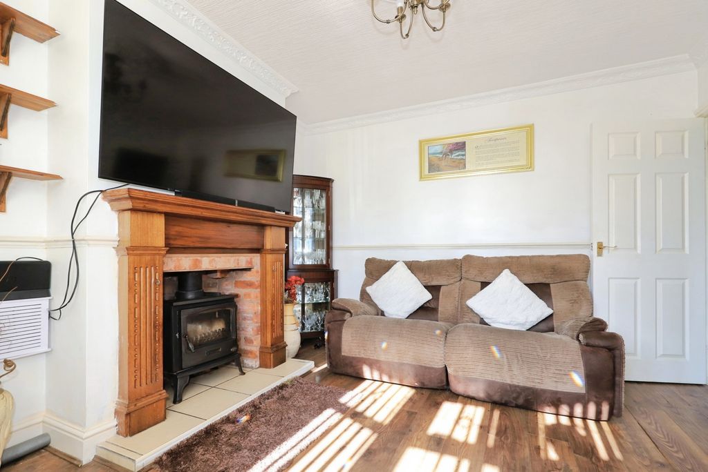 Property photo 2 of 19 Pbox-Img.Jpg